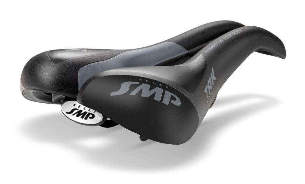Selle SMP TRK Medium/Man Fahrradsattel schwarz für Herren, ergonomisches Design.
