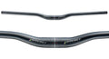 Ritchey WCS Rizer Lenker 31.8mm 760x30mm 9°/2° blatte in Schwarz, zwei Stück vor weißem Hintergrund.