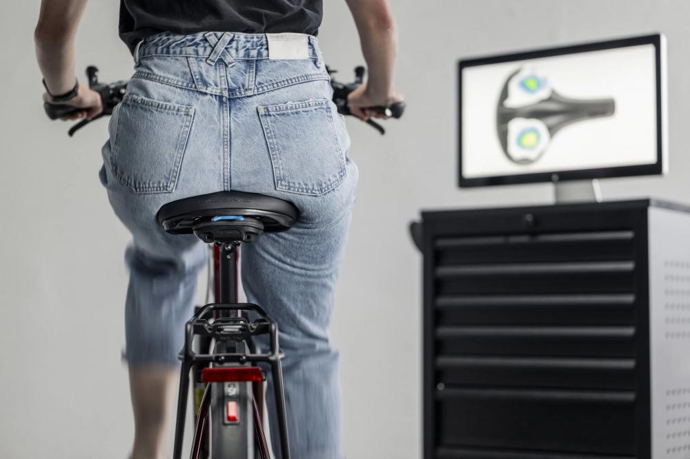ERGOLUX Sattel SQlab Sattel 621 ERGOLUX® active 2.1 18cm - Fahrradsattel