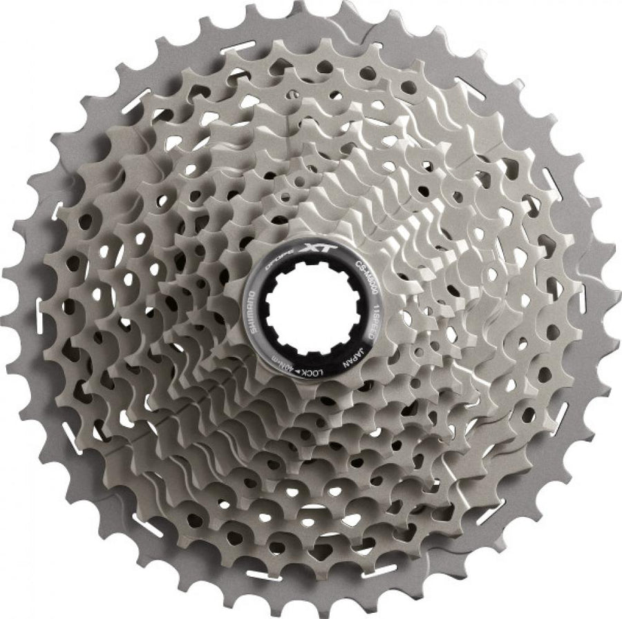 Silberne SHIMANO DEORE XT CS-M8000 11-fach 11-40Z Fahrradkassette.