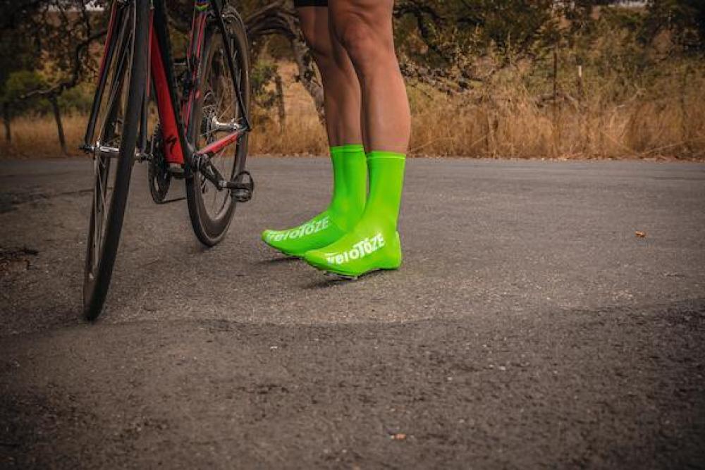 VeloToze Überschuh lang grün S - wasserdichter Aero-Überschuh für kalte Radtage