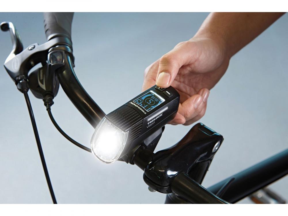 Hand bedient Trelock LS 760 I-Go Vision 100 Lux StVZO USB Frontleuchte schwarz am Fahrradlenker.