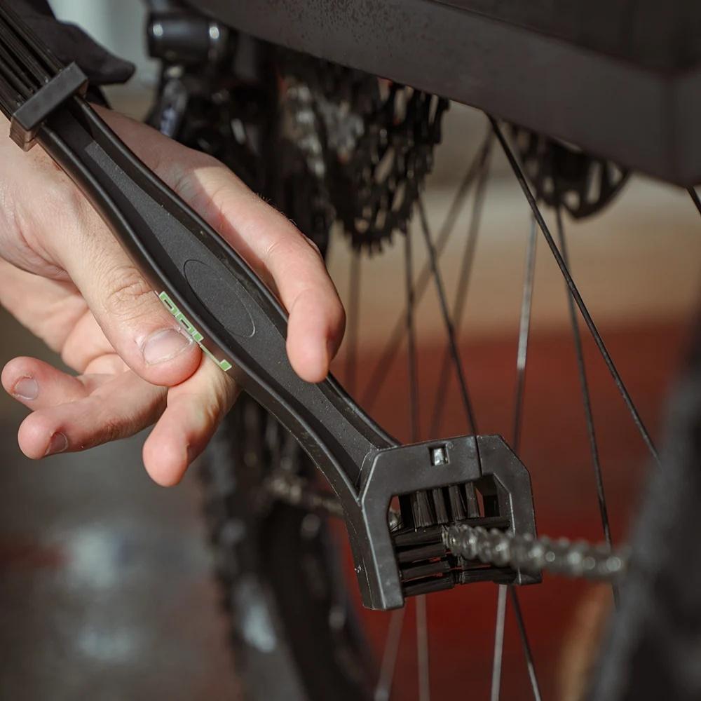 F100 Kettenbürste - Reinigung für Fahrradkette und Antrieb