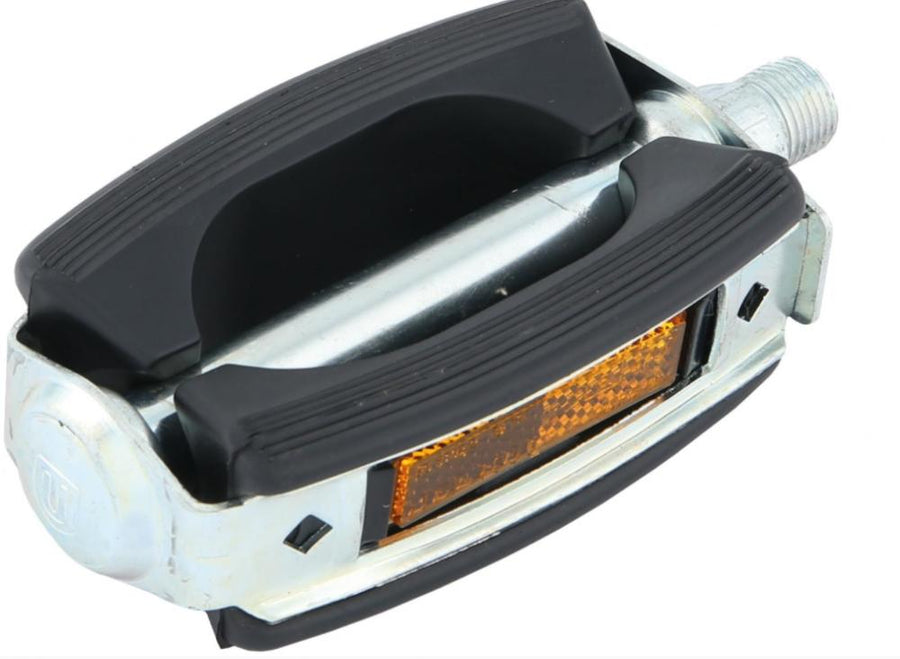 Union SP-689 Fahrradpedal schwarz-silber, 9/16 Zoll, aus verzinktem Stahl und PVC mit orangefarbenen Reflektoren.