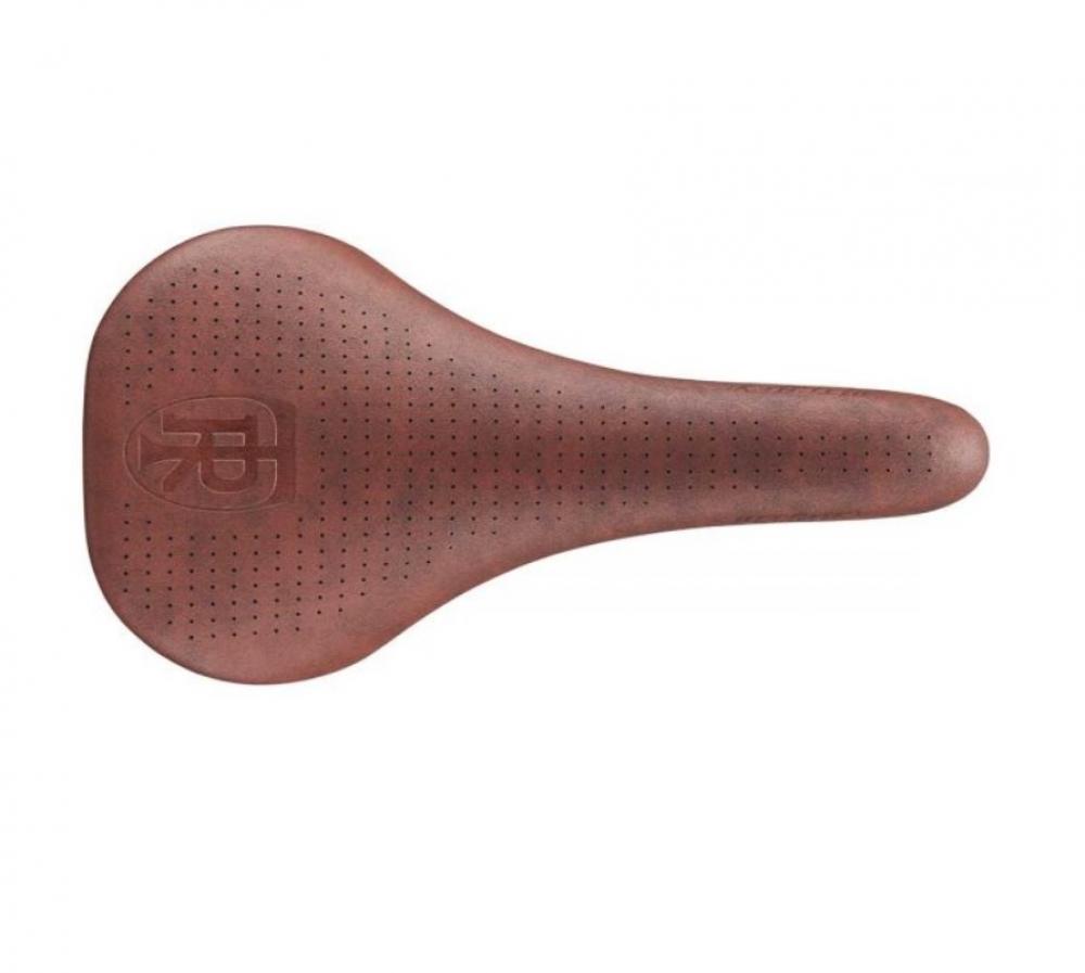 Brauner Ritchey Classic Fahrradsattel 278x142mm mit 7x7mm Stahlstreben.