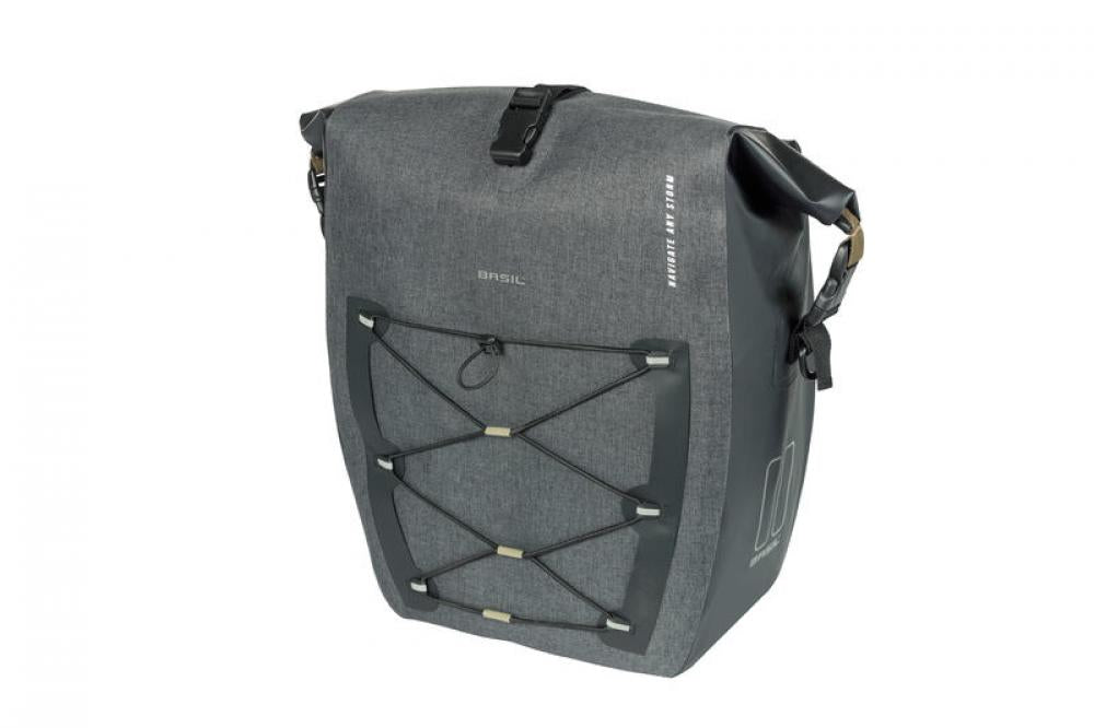 Basil Navigator Storm L Fahrradtasche, 25-31L, wasserdicht, schwarz, Hook-On-System, reflektierende Details, ideal für E-Bikes und Citybikes