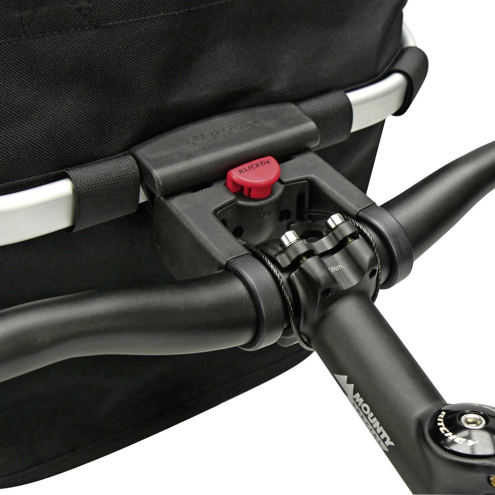 KLICKfix City-Tasche Bikebasket oval Reisenthel schwarz am Fahrradlenker befestigt.