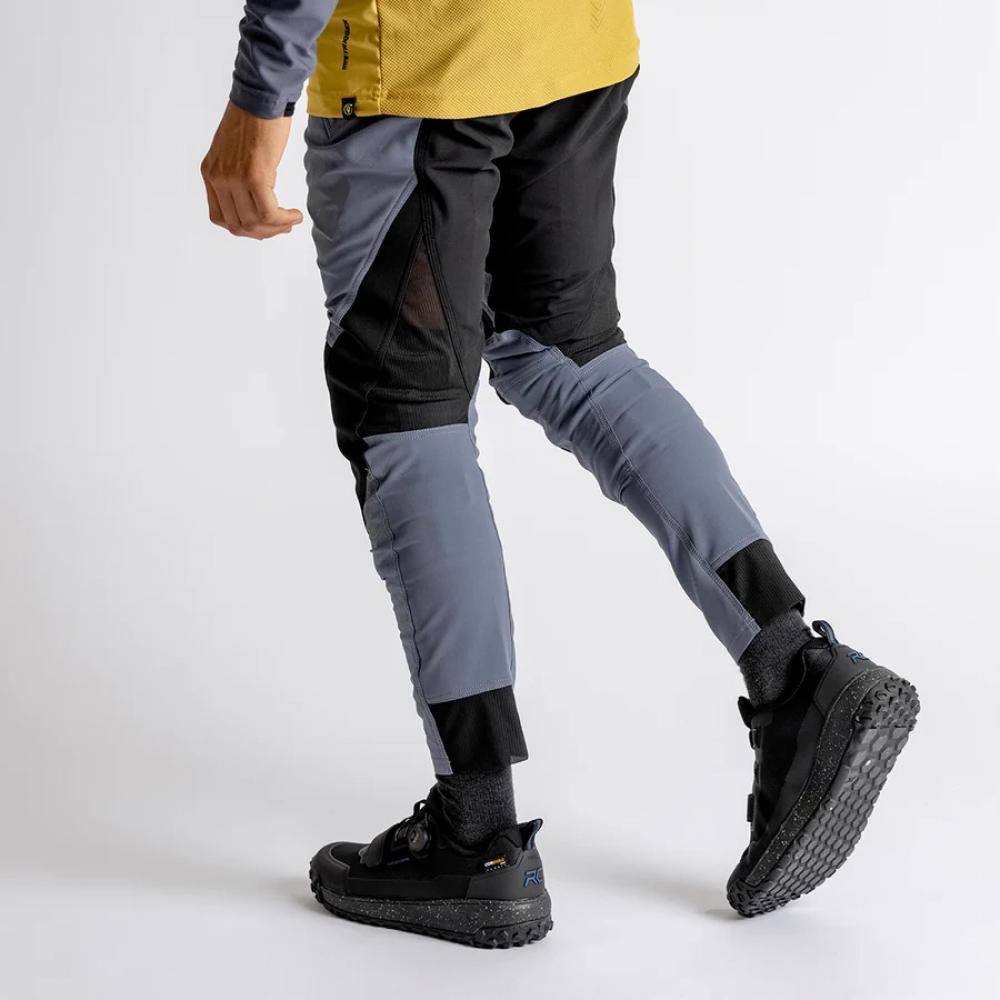 IXS Sports Division iXS Trigger EVO Pants XXL charcoal - renntaugliche MTB-Hose für aggressive Abfahrten