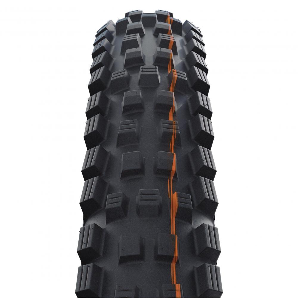 Schwalbe Magic Mary Reifen 29x2.60" schwarz, faltbar, mit grobstolligem Profil und orangefarbener Linie.
