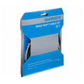 Blau-graue Verpackung eines Shimano 1x Schaltzugsets Road aus Stahl mit sichtbaren Zügen und Endkappen.