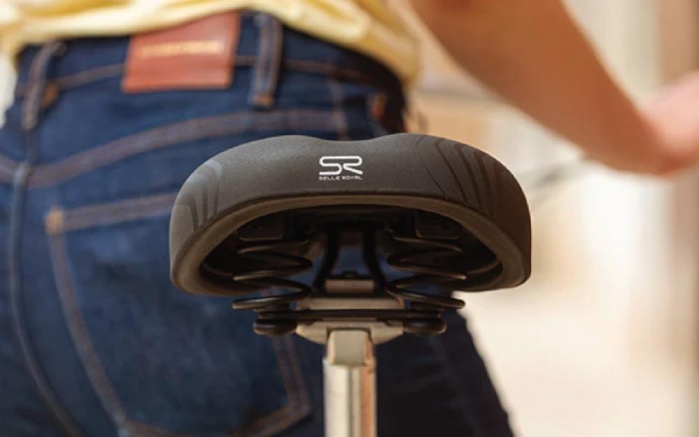 Schwarzer Selle Royal Roomy Moderate Unisex Fahrradsattel mit Federung.