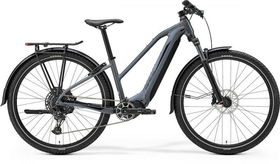 Merida eBig.Tour 675 EQ IV2 L (48) Grau/Schwarz - kraftvolles E-Trekkingbike für Alltag und Tour