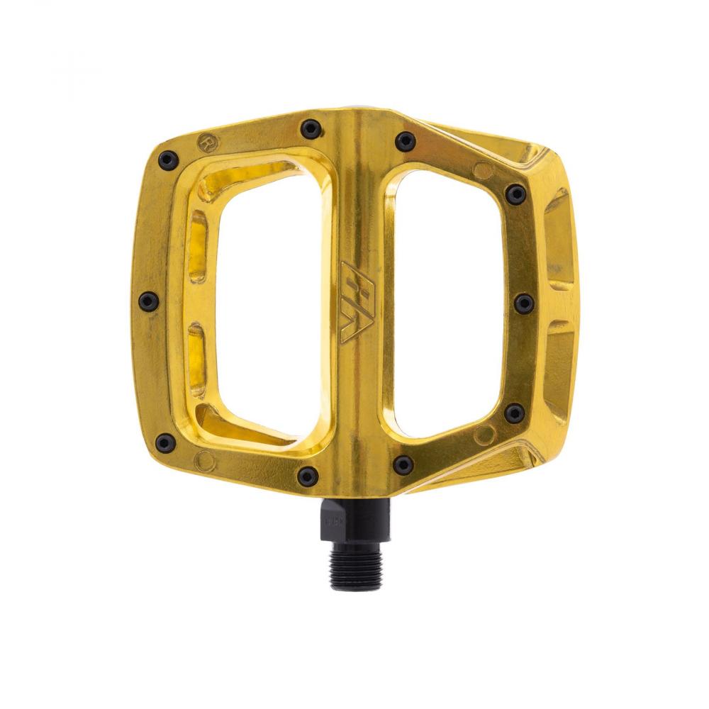 DMR V8 Plattform-Pedal Fools Gold, goldene Mountainbike-Pedale mit Pins für optimalen Halt beim Radfahren.