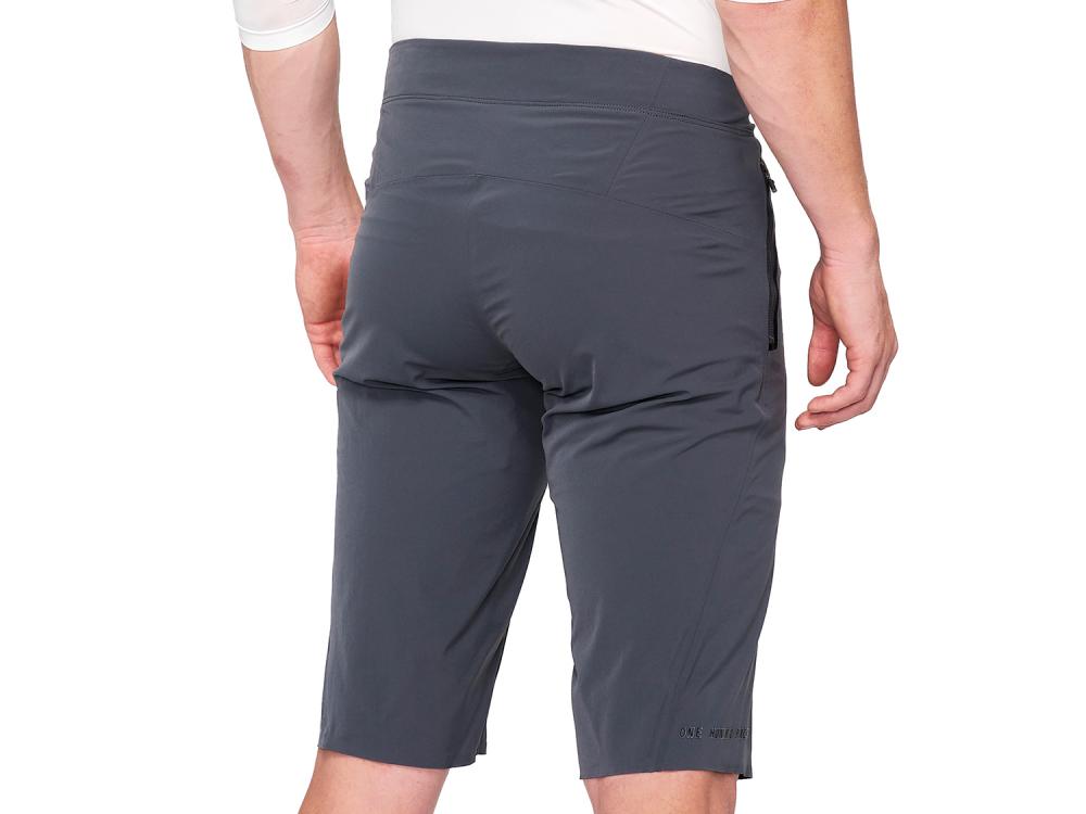 100% Celium Shorts charcoal 30zoll