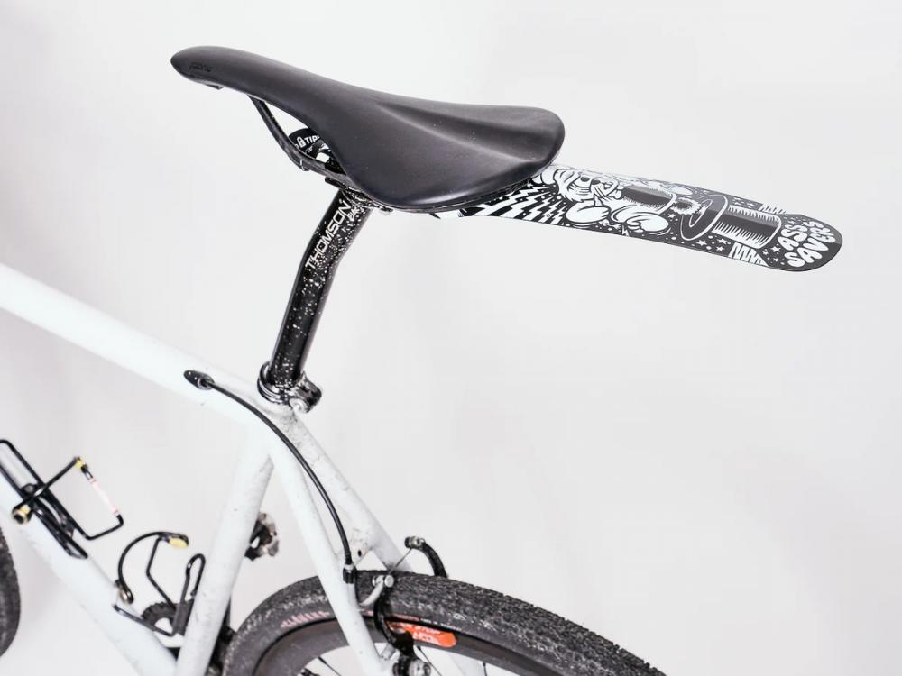 Ass Savers ASR-1 Regular Spritzschutz HR, werkzeugfreie Montage, für Rennrad/Gravel 2335 mm, 380x102 mm, 0,8 mm Polypropylen, Magic Mudguards