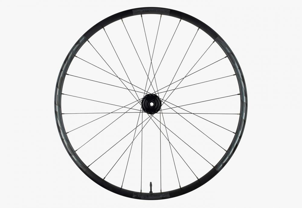Robustes schwarzes Race Face Aeffect R 29 Zoll Hinterrad, 148x12mm Microspline.