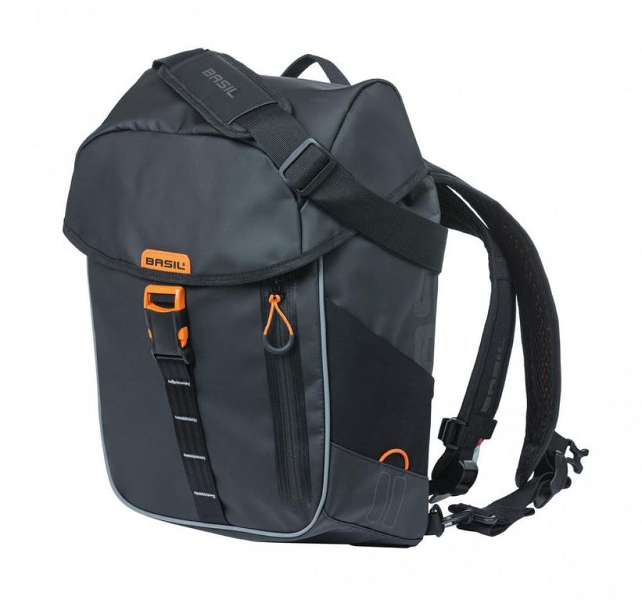 Basil Fahrradrucksack Miles Tarpaulin schwarz orange, robust und wasserdicht.