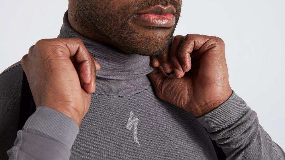 SEAMLESS ROLL NECK BASELAYER LS MEN GRY S/M - Bekleidung