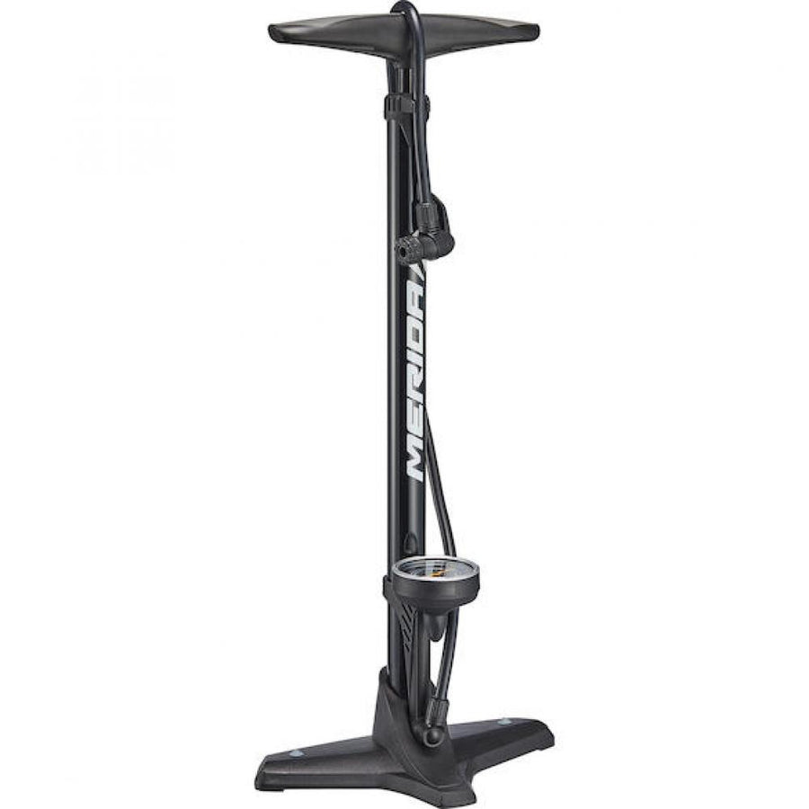 Schwarze Merida BASIC Standpumpe 61cm mit präzisem 2,5 Zoll Manometer.