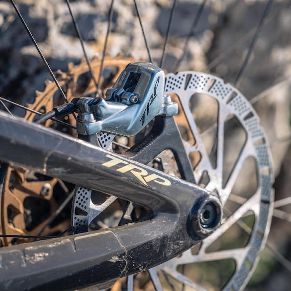 TRP Bremssattel Bremse EVO Pro HD-M9040 Grau - TRPnRechts: nur für 2 3 mm starke Bremsscheiben!nFarbe: Grau Gewicht: 323 g VE: 1 St. - Bremsen