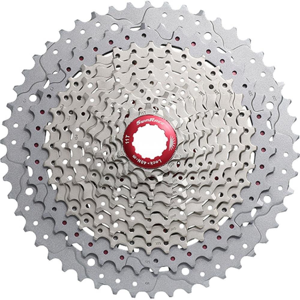 SunRace 11-fach Fahrradkassette in metallic mit 11-51 Zähnen und rotem Lockring.