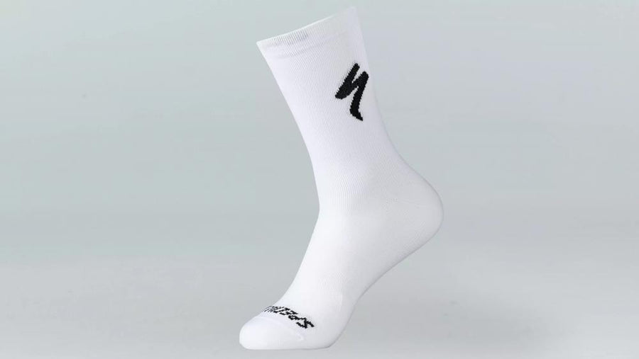 SOFT AIR TALL LOGO SOCK WHT/BLK S - Hohe Sportsocken mit Logo - Bekleidung