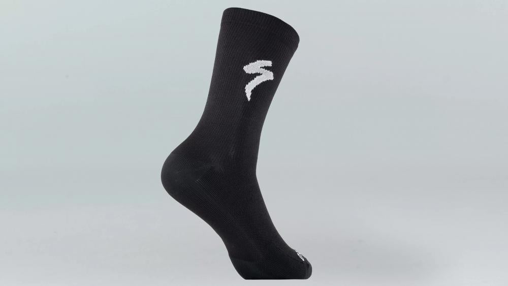 SOFT AIR TALL LOGO SOCK BLK/WHT XL - Hochwertige Logo-Socken in Schwarz/Weiß - Bekleidung