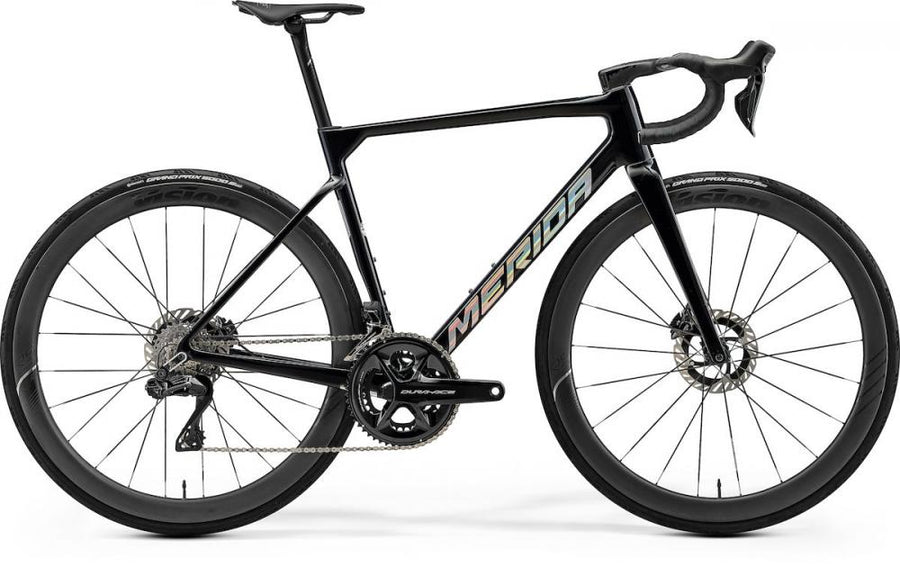 Merida Scultura Team CF5 Rennrad L Metallic Black Flash BCP, Carbonrahmen, Shimano Dura-Ace Di2, ca 6,6 kg