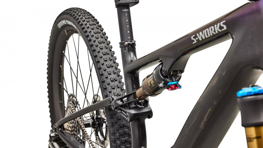 Specialized EPIC 8 SW EVO DI2 Mountain Bike - Carbon/Purple/Liquid Metal Größe M - Mountainbike
