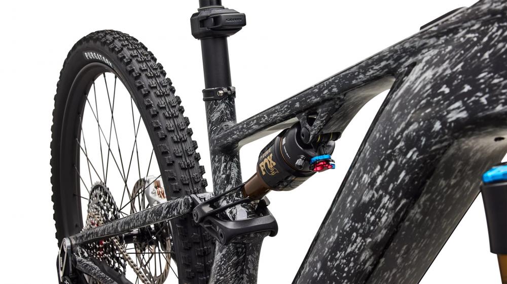 LEVO R SW NB SHDWSIL/CARB/SILDST S2 - 29 Zoll E-Mountainbike - Unbekannt