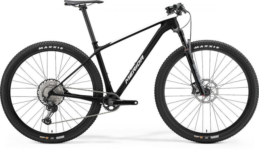Merida BIG.NINE XT HP3 XL (21) Schwarz/Weiß - leichtes 29" Carbon-Hardtail für sportliche Trails