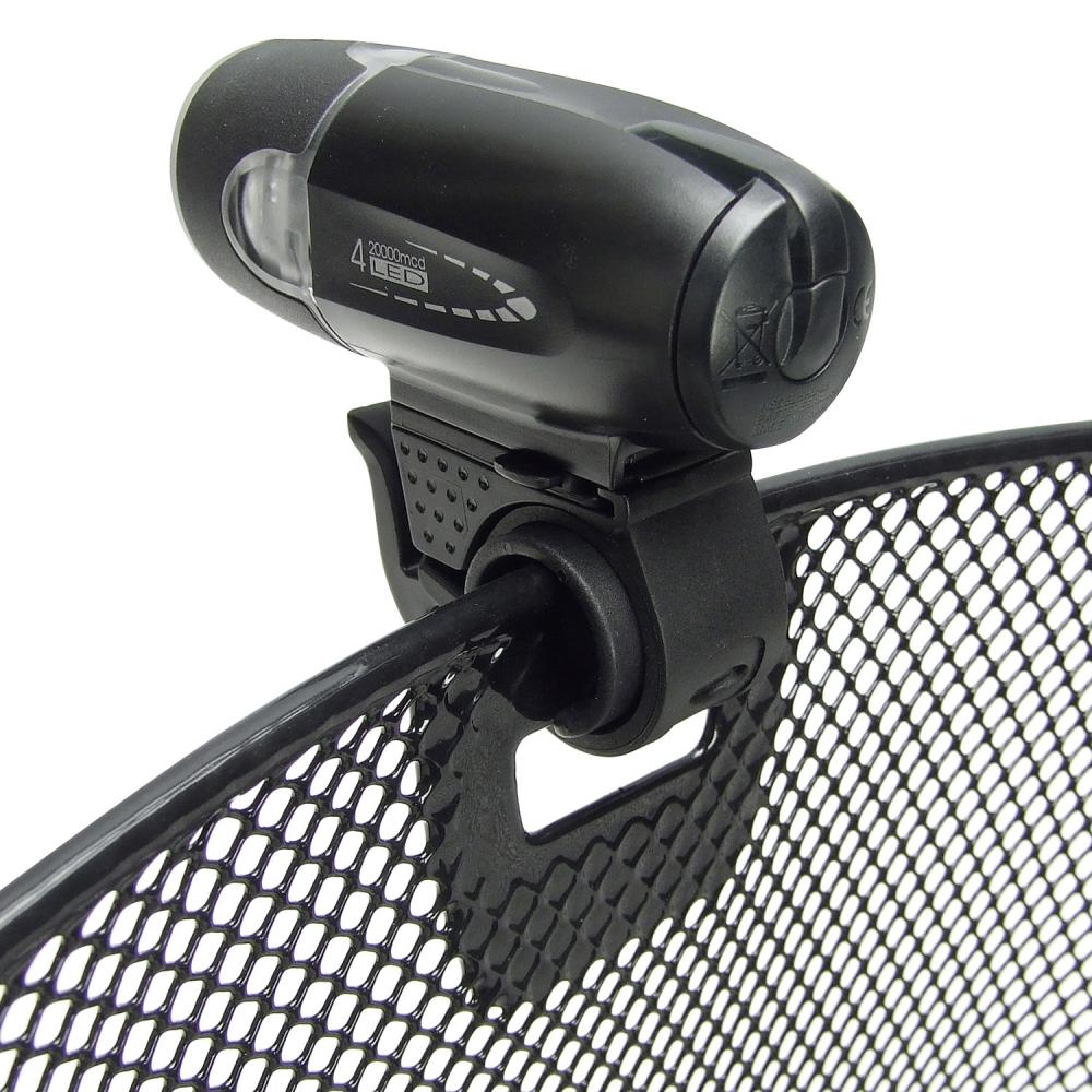 Schwarzer Rixen Kaul KLICKfix Uni Lenkerkorb mit Lampenclip und montierter 4 LED Fahrradlampe.