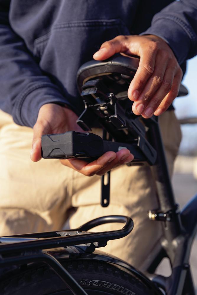 Abus Saddlefix SH Regenhülle für Bordo 6000