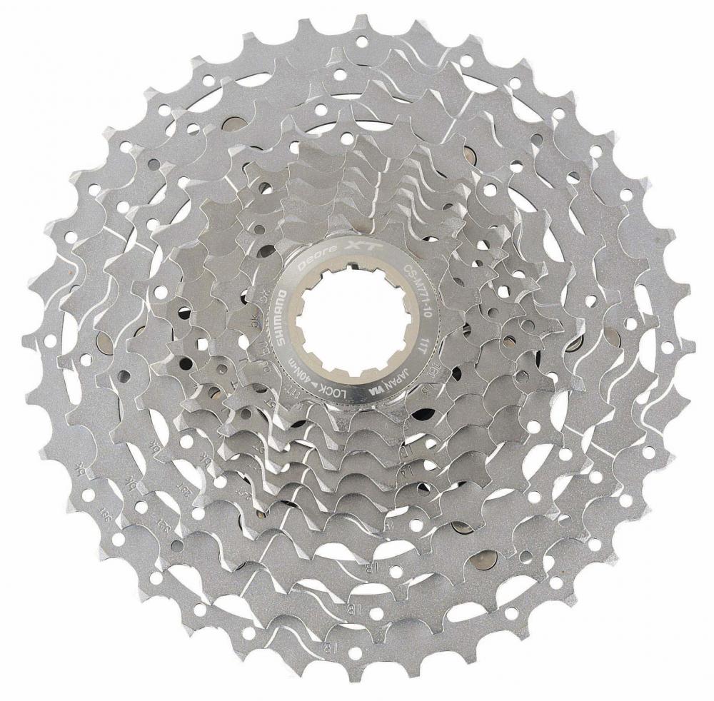 Silberne Shimano Deore XT CS-M771 10-fach Kassette 11-32 Zähne.