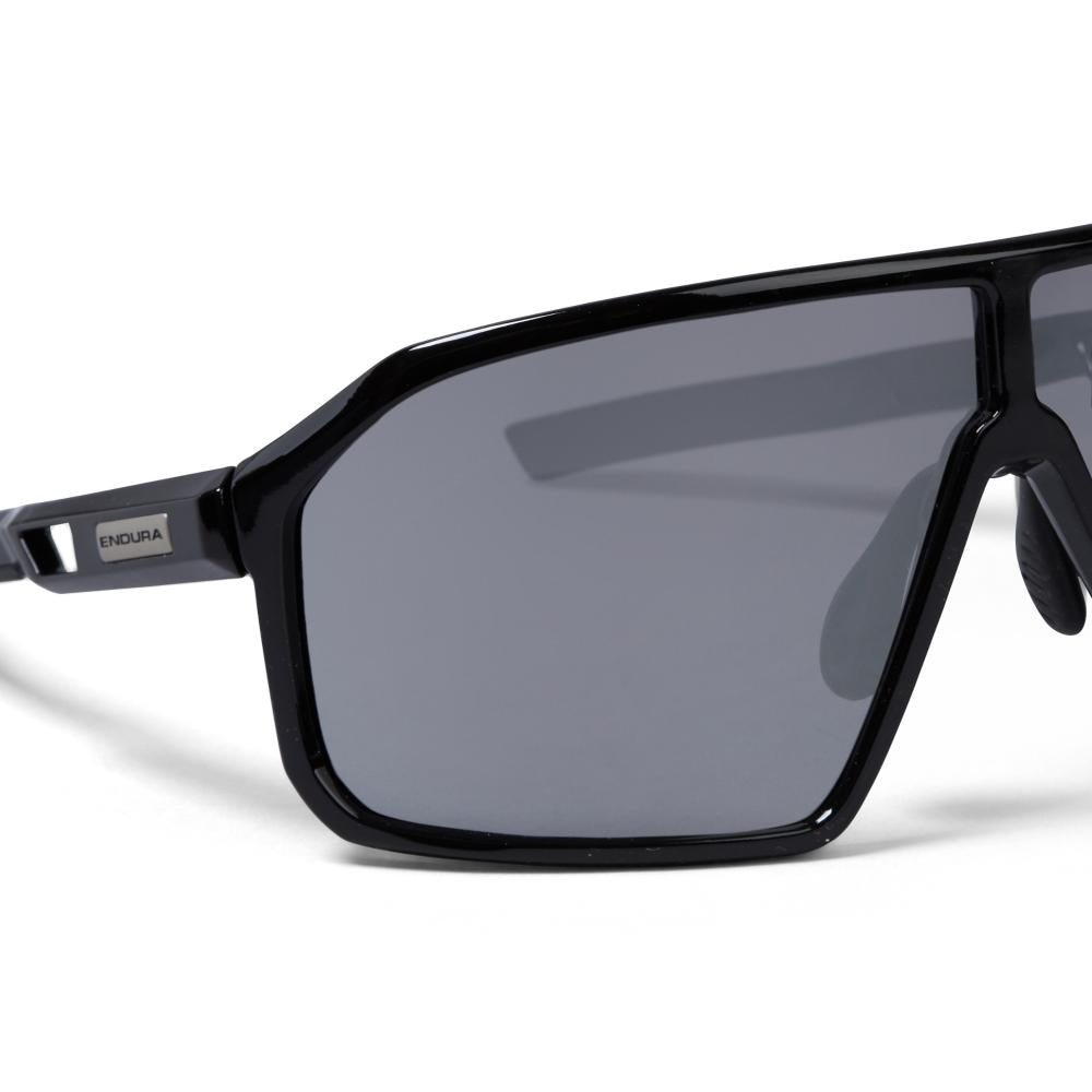 Endura Mullet Brille Schwarz OneSize - TR90-Rahmen, UV400, Anti-Fog, inkl. Etui