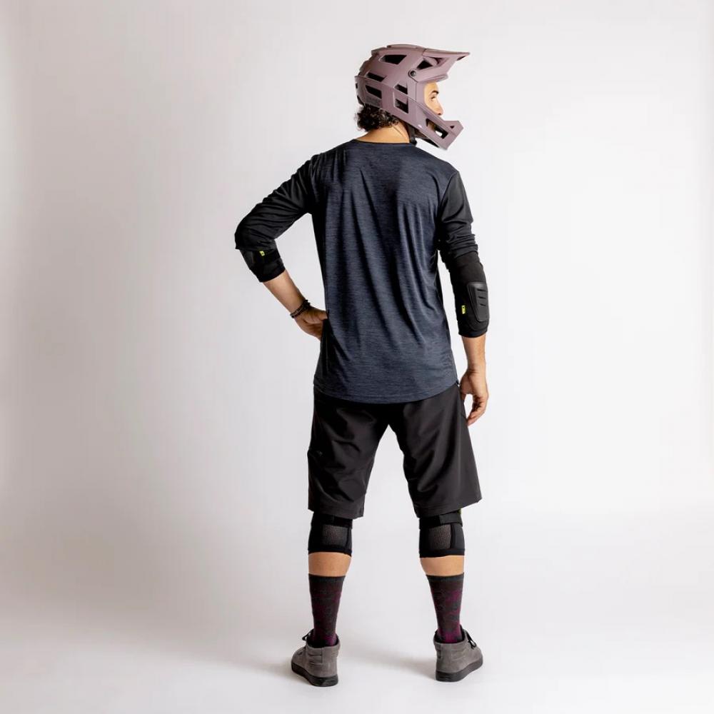 IXS Sports Division iXS Carve Evo Shorts XL black - robuste Bike-Shorts mit X-Stretch