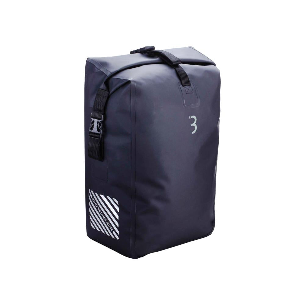 BBB Cycling Tasche für Gepäckträger PortoVault 22x32x50cm 25L schwarz - wasserdichte Transportlösung